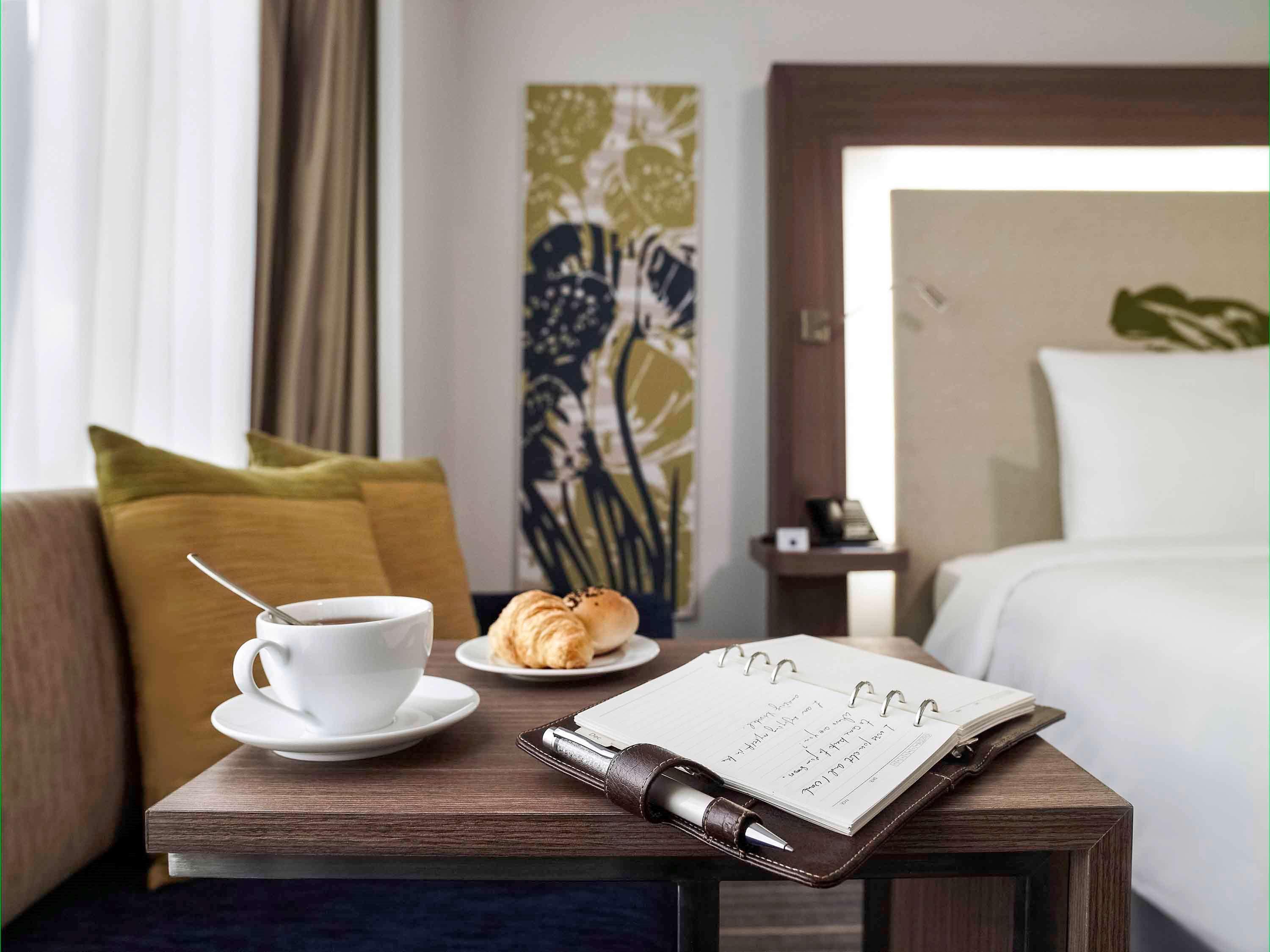 Novotel Saigon Centre - Valentine Package Offer Available Hô Chi Minh-Ville Extérieur photo