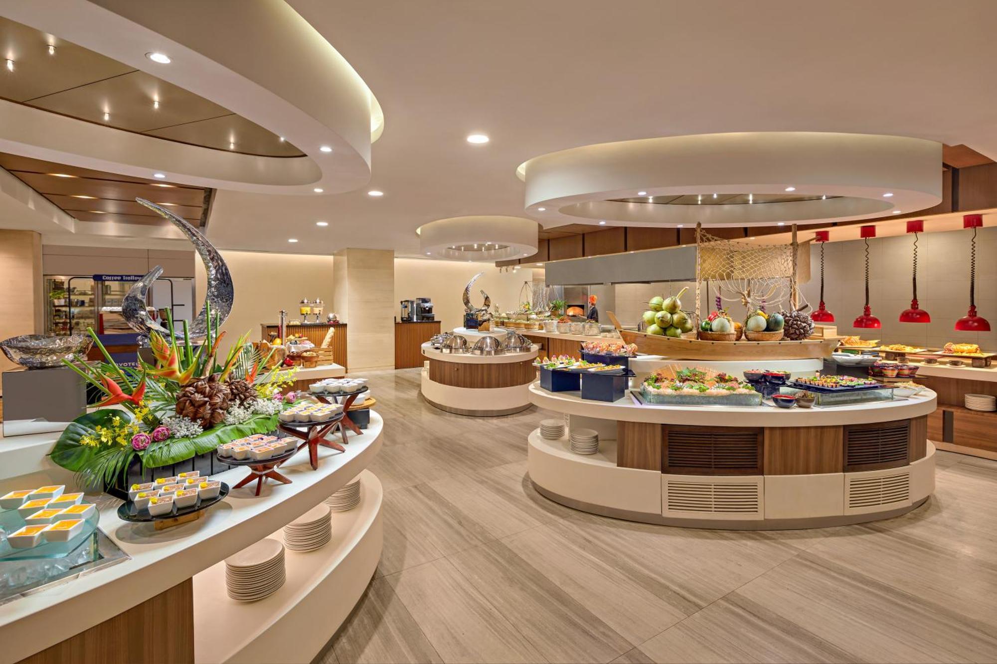 Novotel Saigon Centre - Valentine Package Offer Available Hô Chi Minh-Ville Extérieur photo