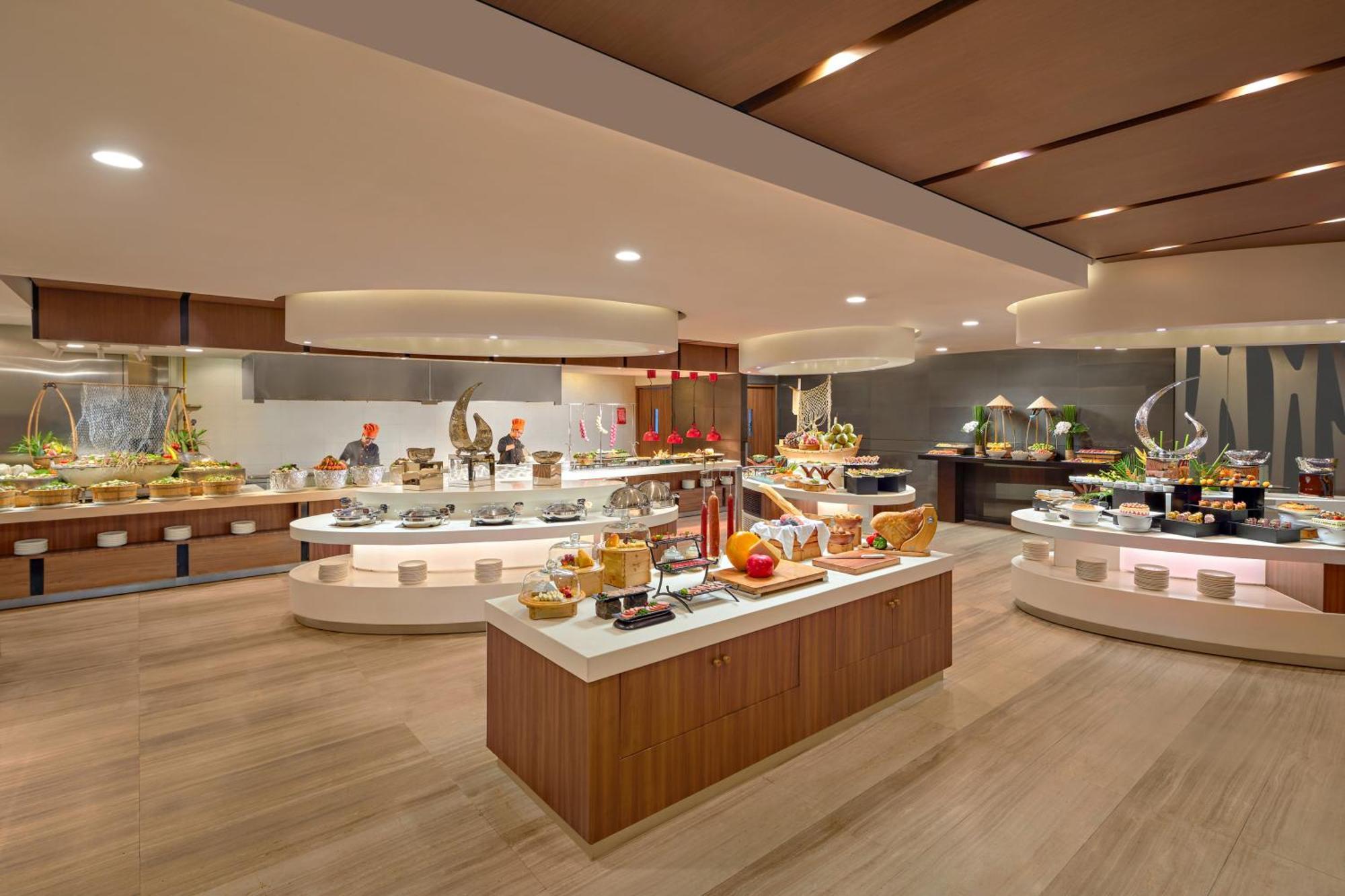 Novotel Saigon Centre - Valentine Package Offer Available Hô Chi Minh-Ville Extérieur photo
