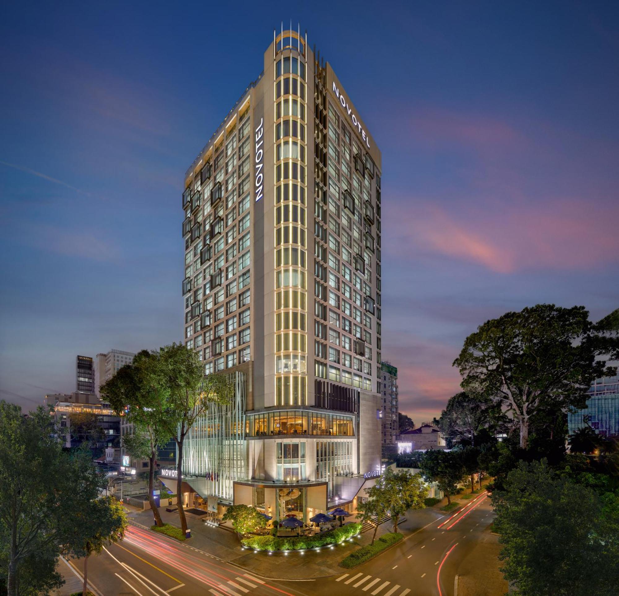 Novotel Saigon Centre - Valentine Package Offer Available Hô Chi Minh-Ville Extérieur photo