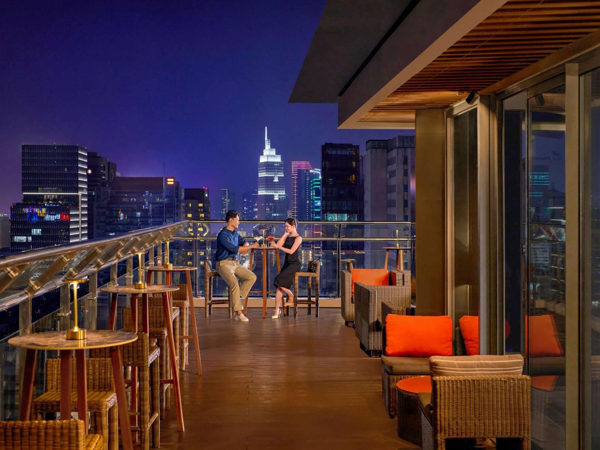 Novotel Saigon Centre - Valentine Package Offer Available Hô Chi Minh-Ville Extérieur photo