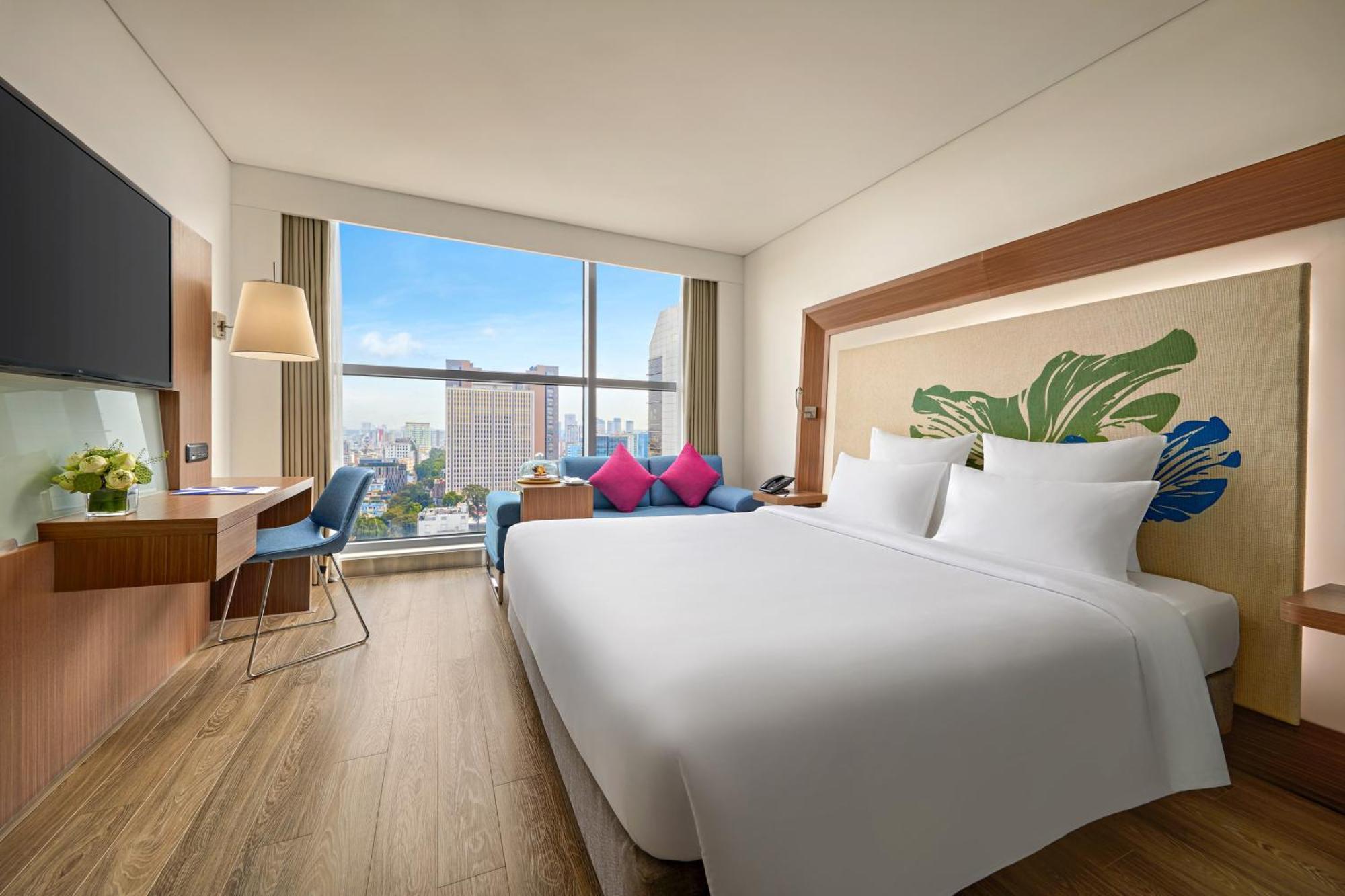 Novotel Saigon Centre - Valentine Package Offer Available Hô Chi Minh-Ville Extérieur photo
