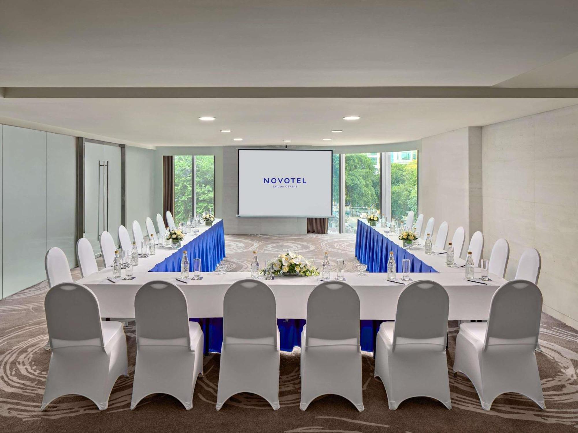 Novotel Saigon Centre - Valentine Package Offer Available Hô Chi Minh-Ville Extérieur photo